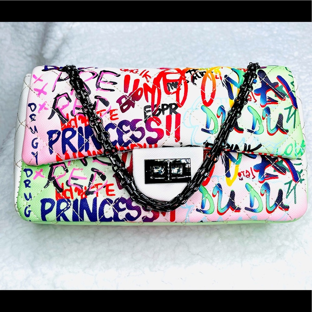 Graffiti Crossbag